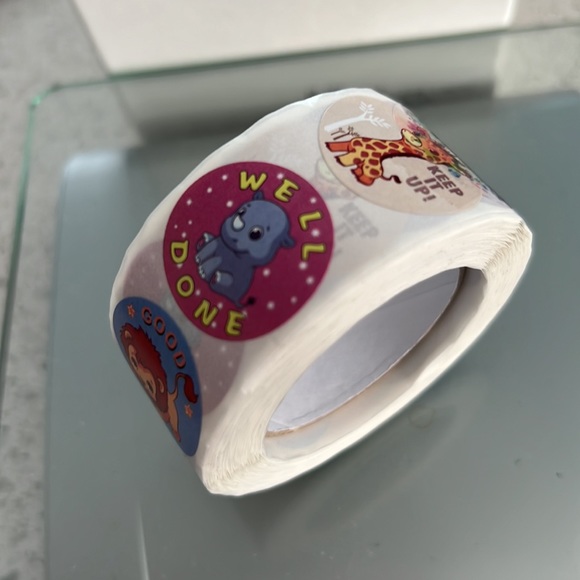 500 pcs Animal Stickers 1 inch (1 roll) - Picture 15 of 16